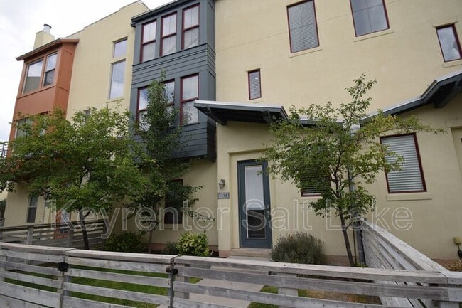 Photo - 11373 S Oakmond Rd