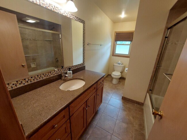Photo - 3 Bedroom 1 1/2 bath brick ranch with 2 ca...