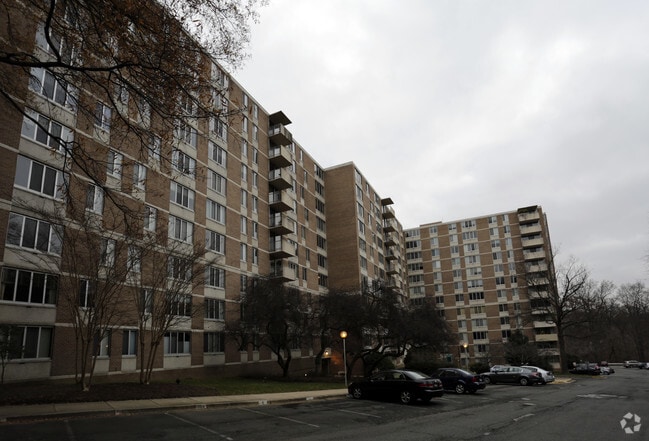 Photo - Van Ness East