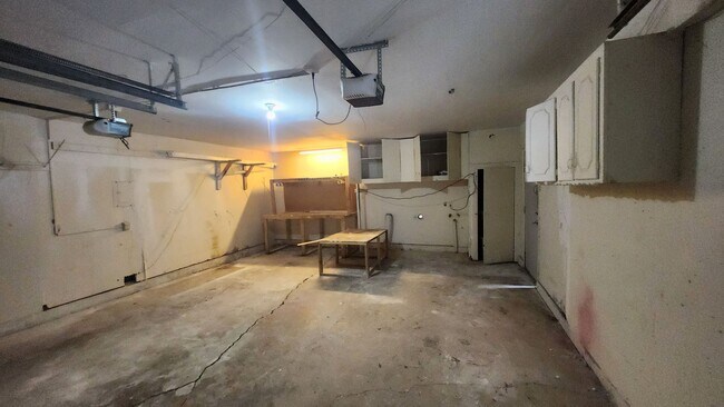 Photo - Very nice home located in the Eisenhower V...