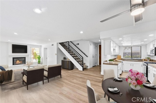 Building Photo - 34101 Via California