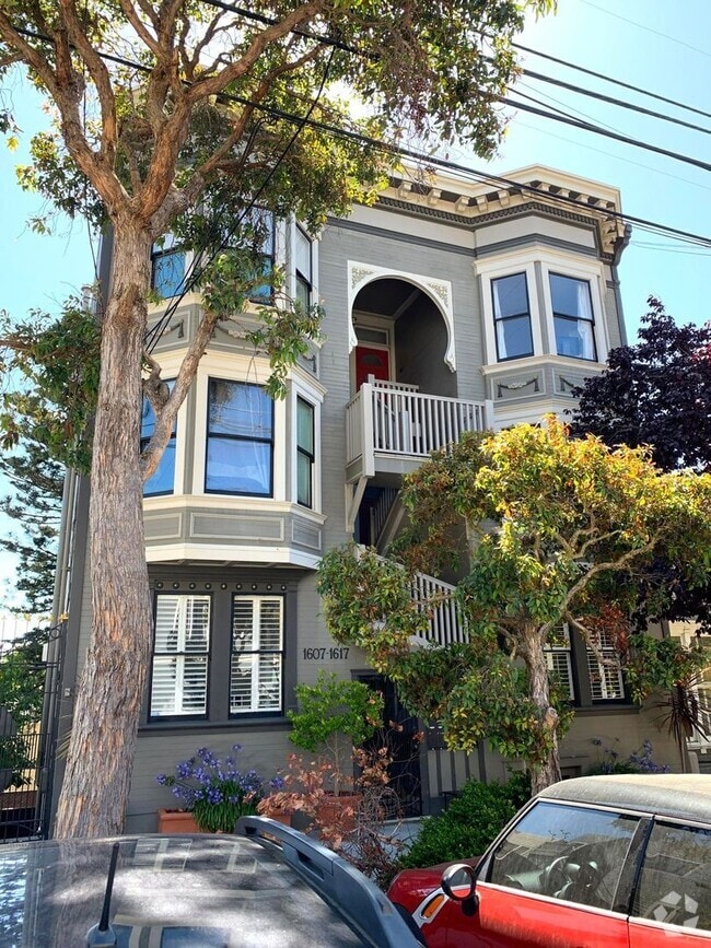 Building Photo - UPDATED BRIGHT 800sf 2BR/1BA Flat Noe Noe ... Rental