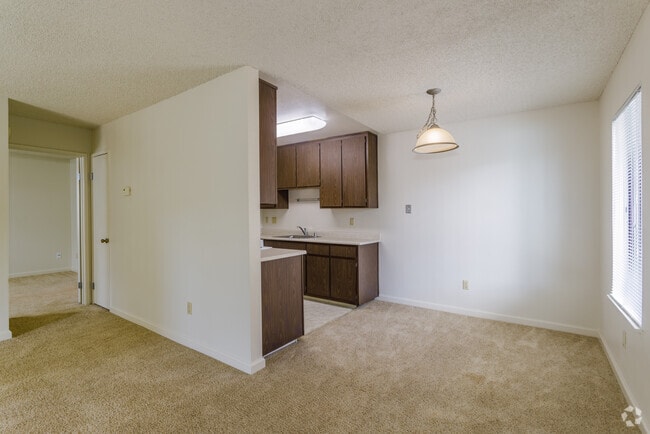 1HAB,1BA - 716 ft² - Clearwater Apartments
