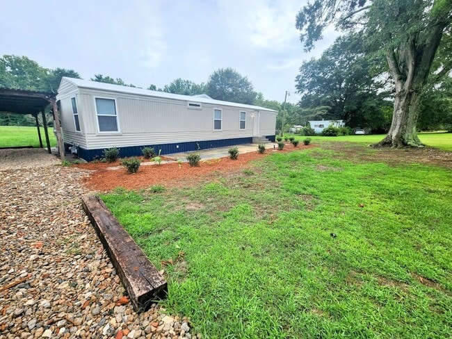 Building Photo - 3 BR Mobile Home for Rent Close to Wren Schools