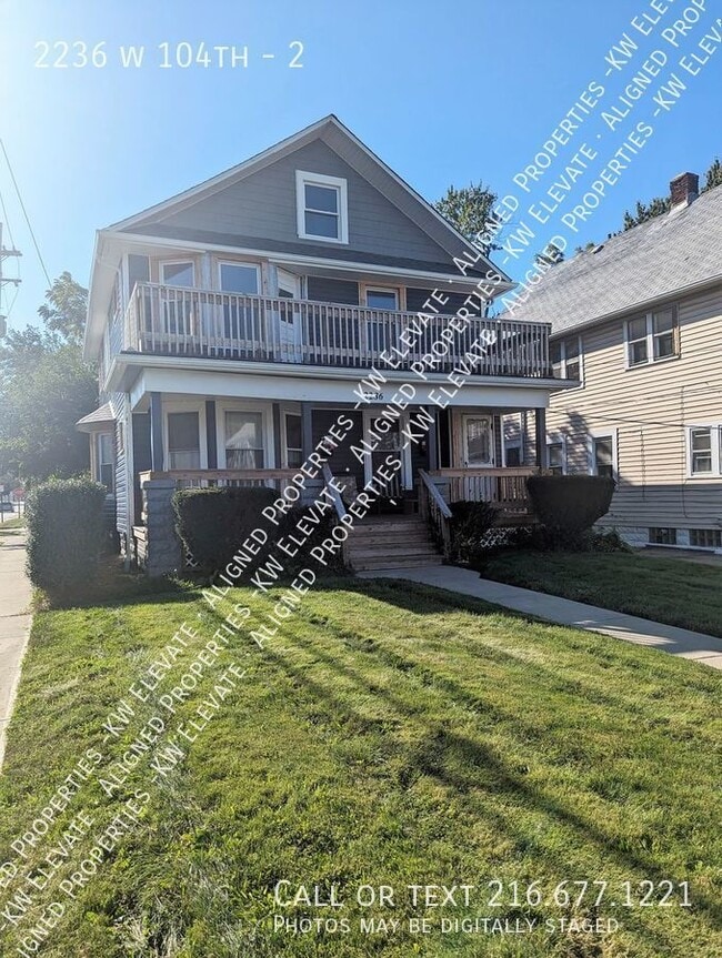 Building Photo - 2236 w 104th-2 Unit 2