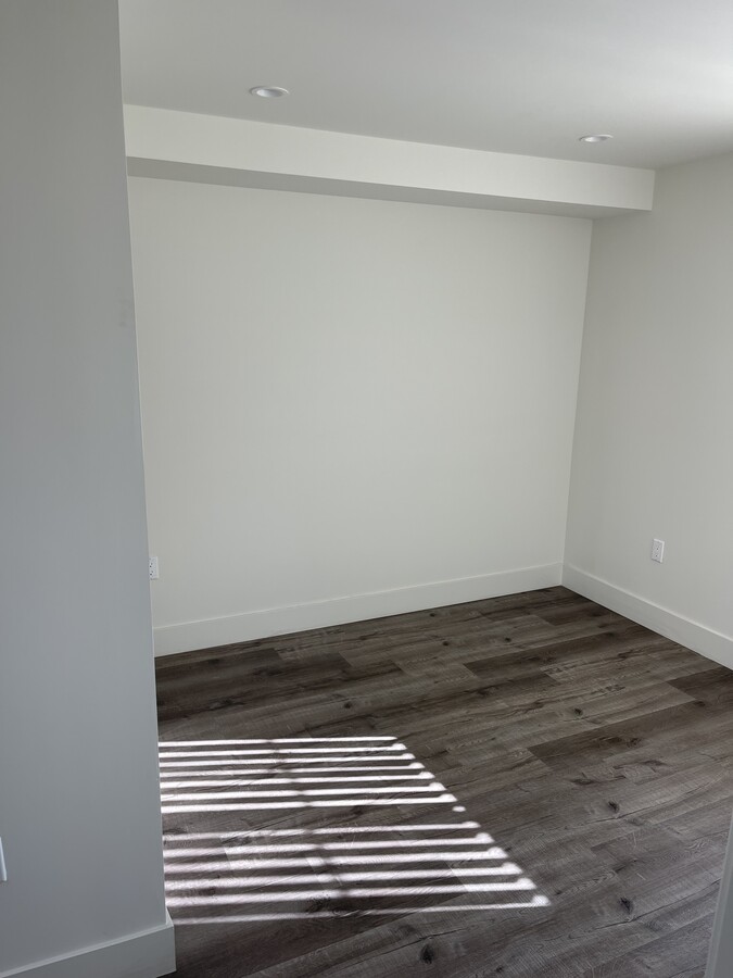 Photo - 8548 Reseda Blvd Unidad 502