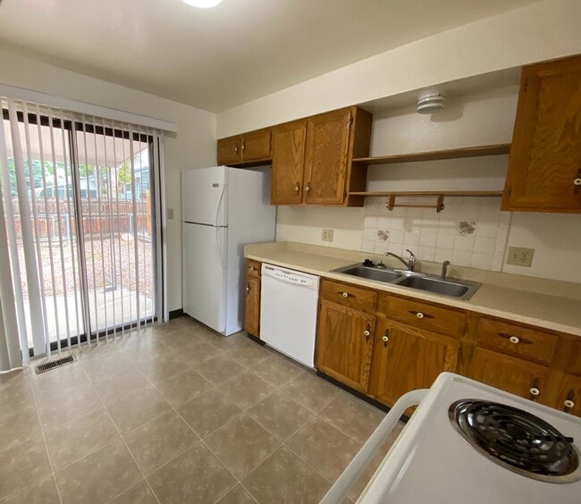 Photo - 2 Bedroom 1 Bath duplex