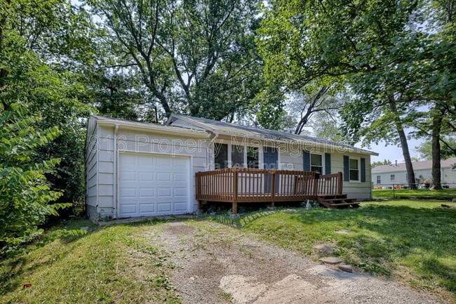 Photo - 10009 Hardesty Ave