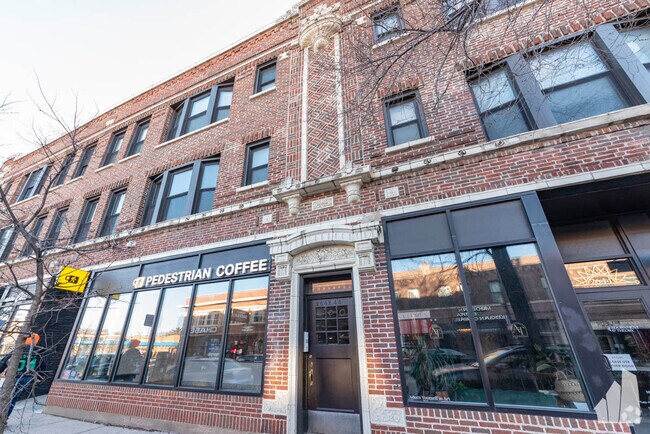 Building Photo - 2650 N Milwaukee Ave Rental