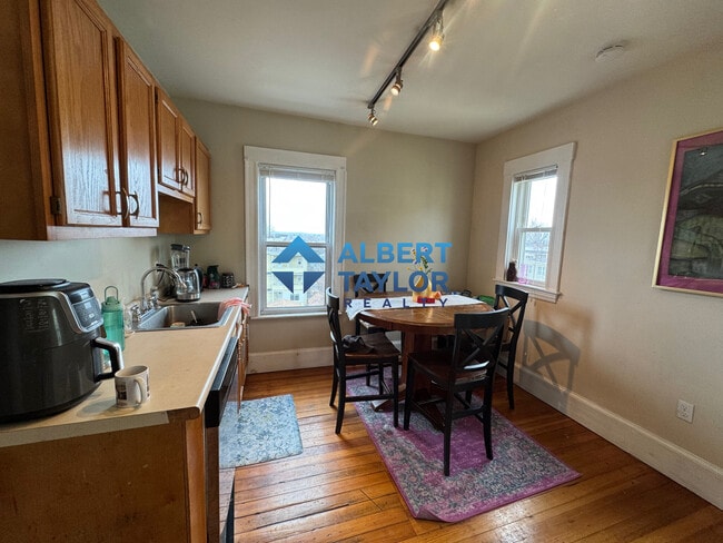 Photo - 101 Heath St Unit 3