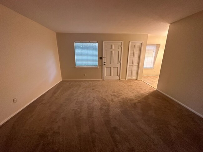 Photo - 3820 Country Club Rd Apartment Unit I