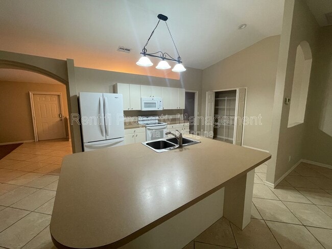 Photo - 1710 SW 10th Pl