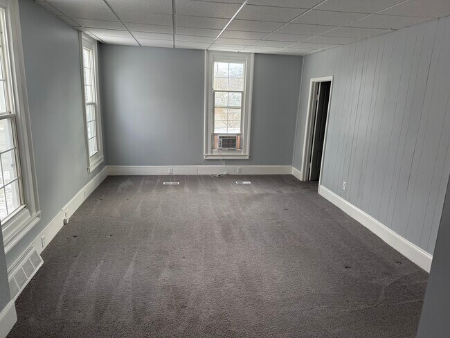 Photo - 100 N Jefferson St Unit #1