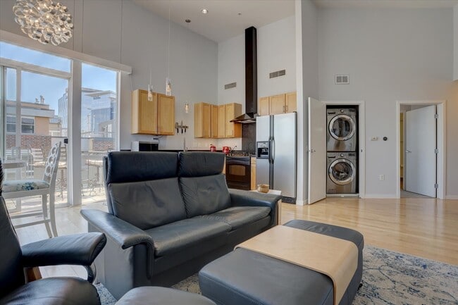 Photo - 1438 Little Raven St Unit CB409