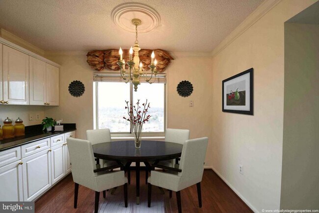 Photo - 2151 Jamieson Ave Unidad 1801-02