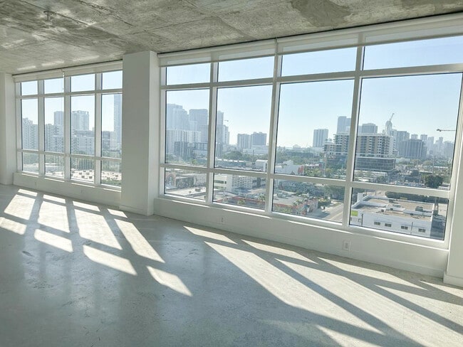 Photo - Cynergi Lofts at Wynwood