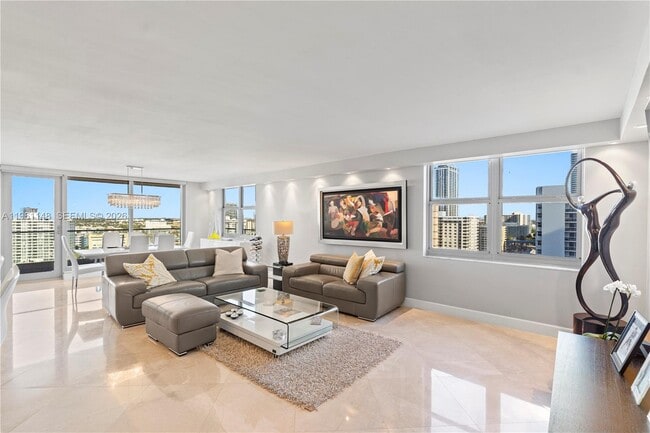 Photo - 1920 S Ocean Dr Unit 17D