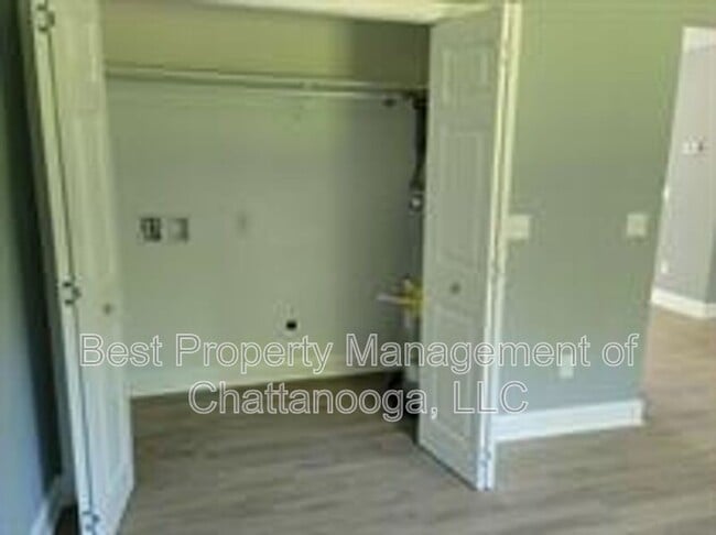 Photo - 3632 Dorris St