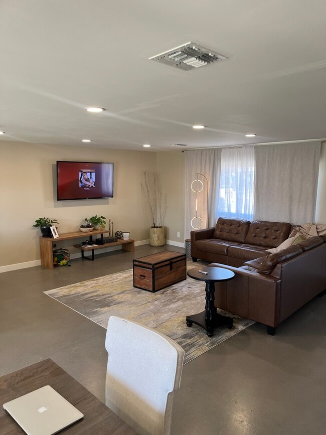 Living Room - 3041 E Yucca St