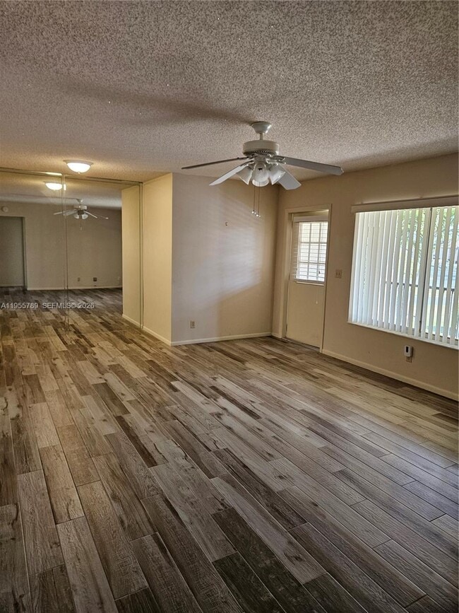 Photo - 441 Pine Glen Ln Unit A-2