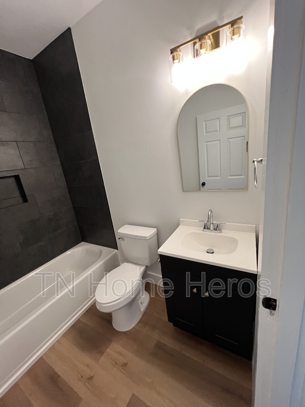Photo - 2811 E 5th Ave