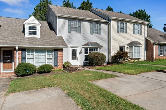 Photo - Beautifully Renovated Townhome (2BR/2.5BA)...