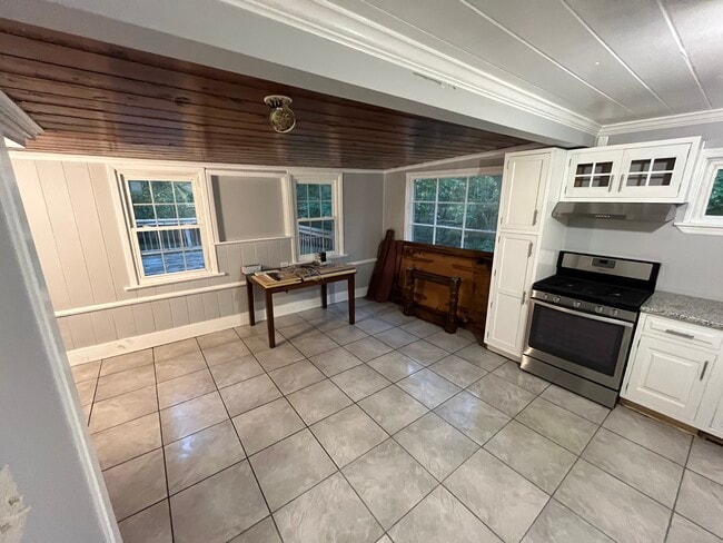 Photo - 8 Dixon Ln Unidad Rear