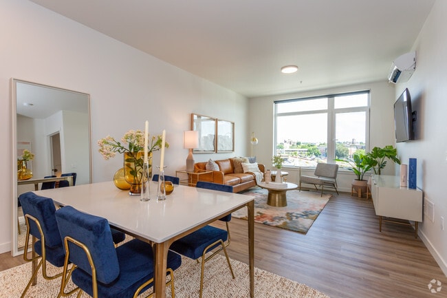 Photo - RiverWest Apartments