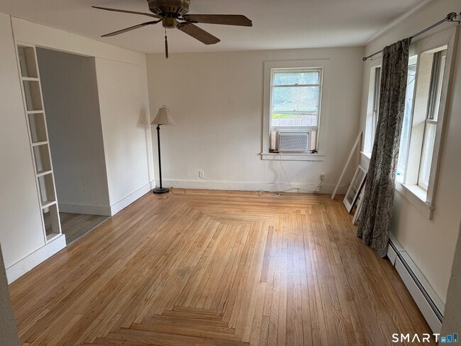 Photo - 82 Mountain Rd