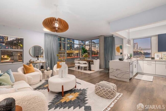 Photo - 301 Bryant St