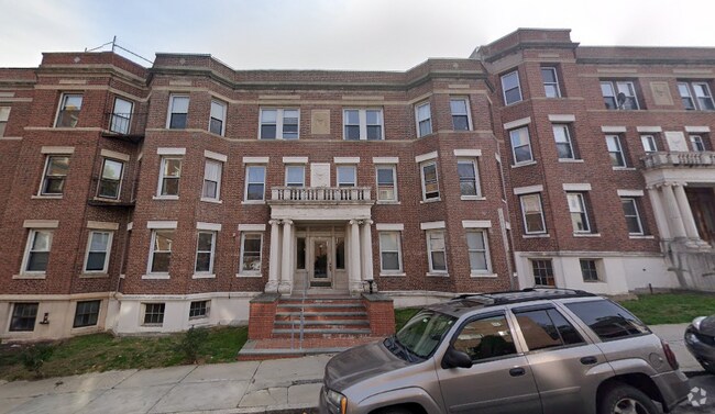 Building Photo - 11 Scottfield Rd Unit 5 Rental