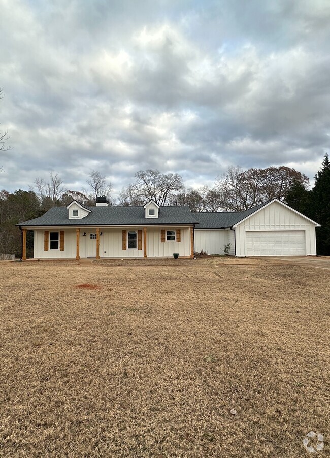 Building Photo - 306 Cattlemans Cir Rental