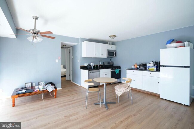 Photo - 4251 Americana Dr Unit 103