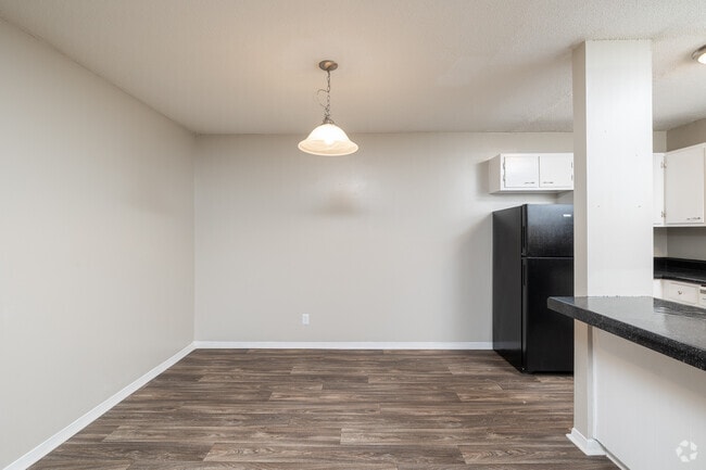 3BR, 1.5BA - 1,244SF | Dining