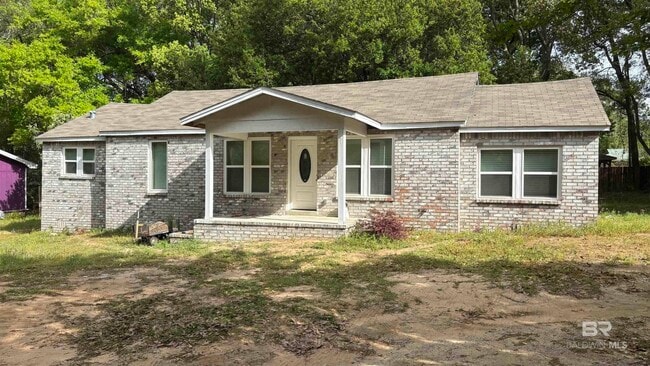 Building Photo - 7251 Pinehill Rd