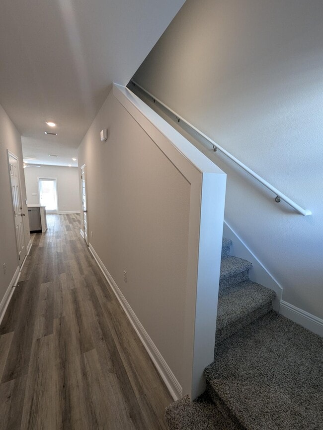 Photo - 5723 Sandy Walk St