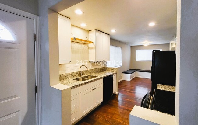 Photo - Inviting 3 BD | 2 BA Home with Big Backyard in West Linn