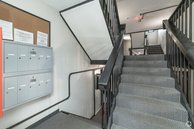 Mail Center