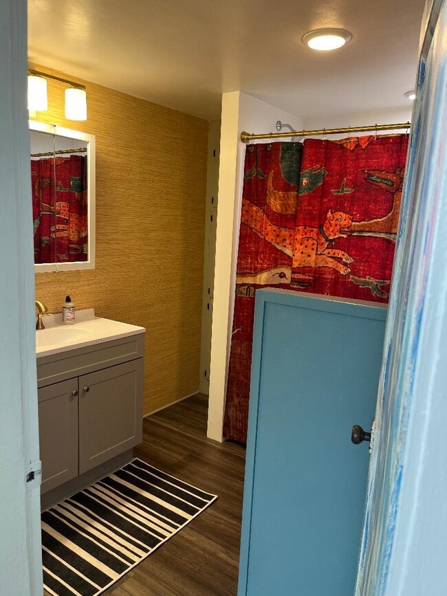 Photo - 406 W Daly St