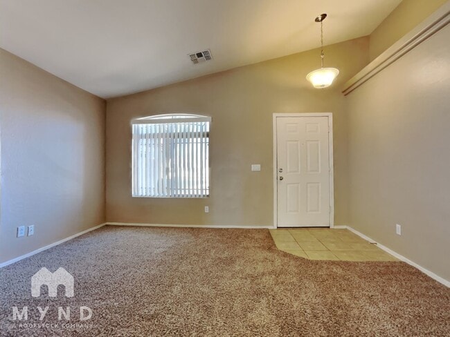 Photo - 15935 W Miami St