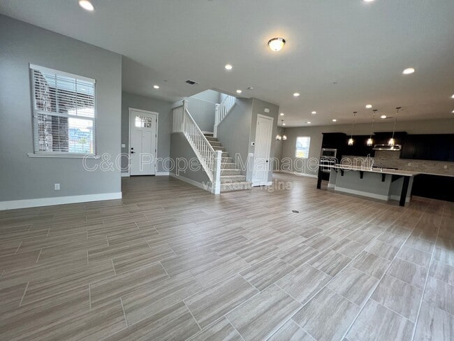 Photo - 476 Lassen Wy