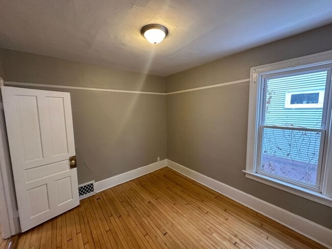 Photo - 2846-2848 N Holton St Unit 2848 Lower