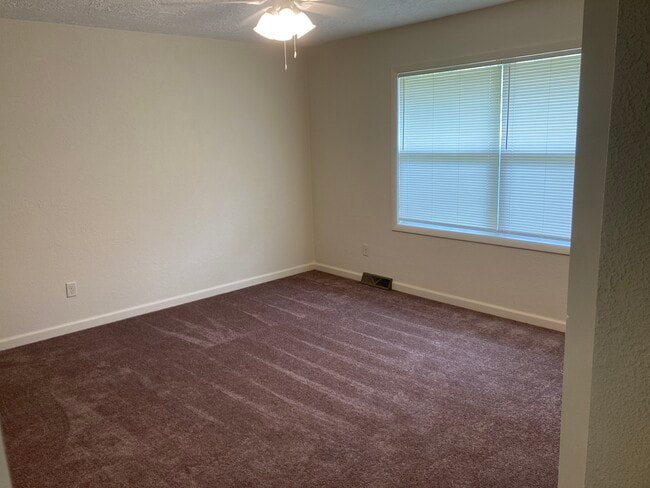 Photo - 516 W Main St Unit 516