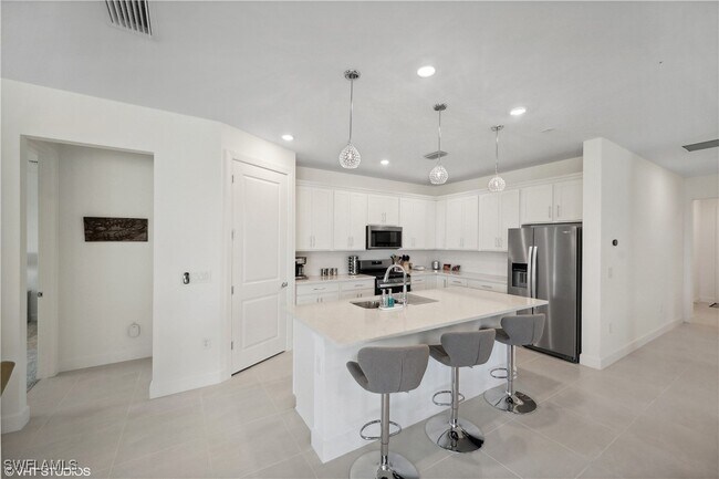 Building Photo - 1880 Terreno Blvd Rental