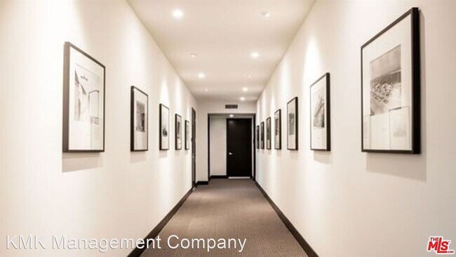 2 br, 2 bath Apartment - 11811 Culver Blvd... - 2 br, 2 bath Apartment - 11811 Culver Blvd...