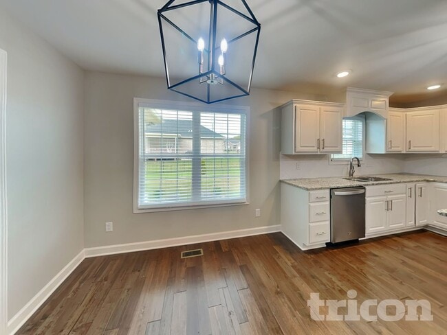 Photo - 424 Mya Marie Dr