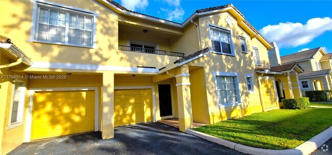 Building Photo - 704 Belmont Ln Unit 704 Rental