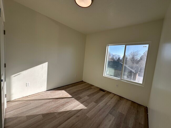 Photo - The Main Unit 104 Bedroom 4