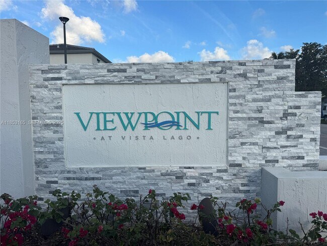 Photo - 631 NW 204th St