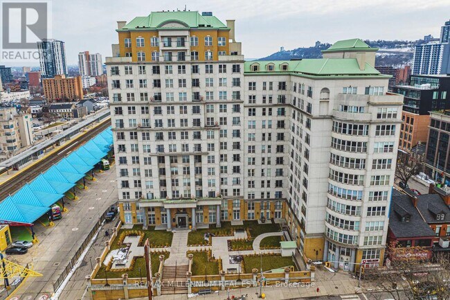 Photo - 135 James St S Unit 1401